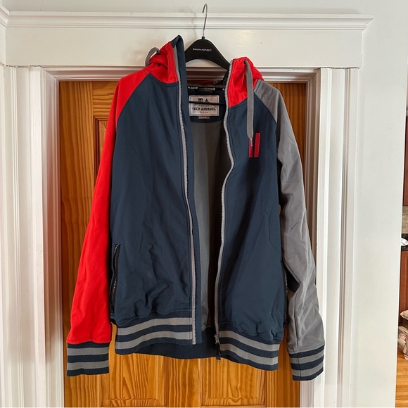Tech Apparel Navy, Red, Grey Jacket size Large - Picture 1 of 3